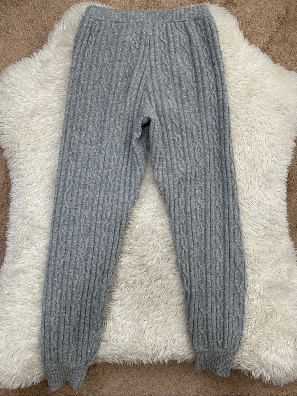 ALO Yoga Cable knit Winter Bliss hoodie & Bliss Pant Matching Set